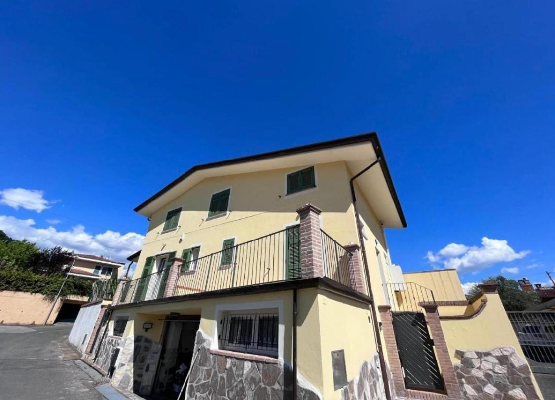 Casa Valentina, Casa Intera Vicino Al Mare Villa Carrara Exterior photo